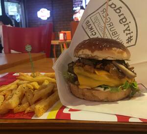 Ohannes Burger Alsancak Izmir